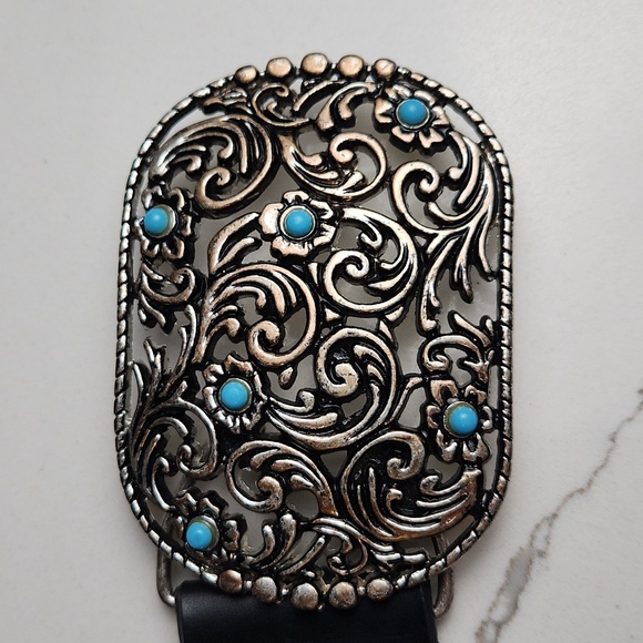 Western Turquoise & Silver Metal Faux Leather Belt Size Medium - Picture 2 of 5